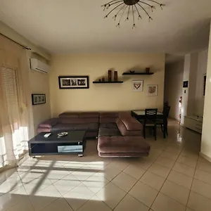 Izi Vlorë